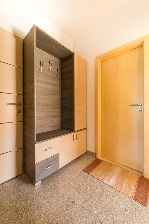 Apartment Puko 波尔 客房 照片